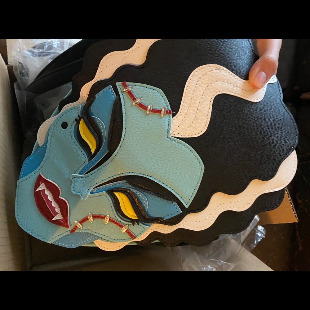 Monster bride bag